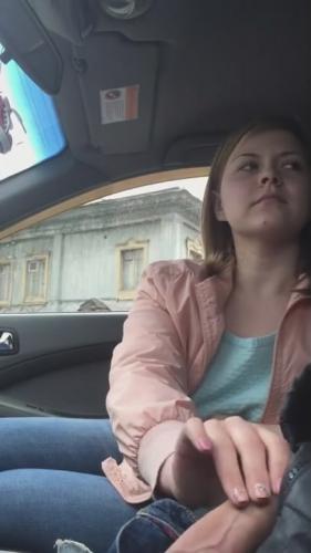 Girlfriends Handjob Blowjob In The Car [2016 ., Handjob,Blowjob, CamRip]