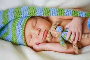 Сколько спит новорожденный ребенок