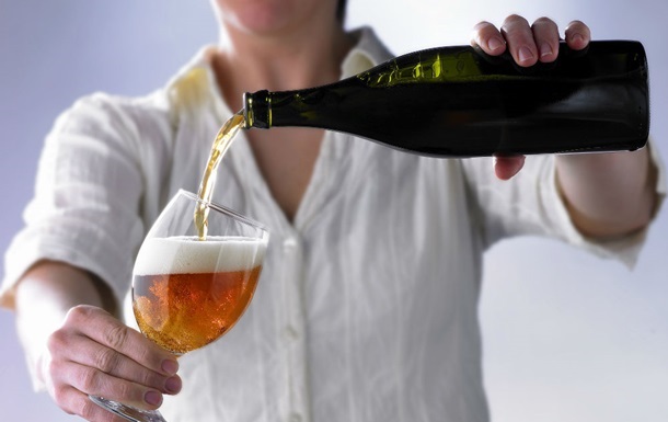 Ученые: Бокал пива в день снижает риск инсульта