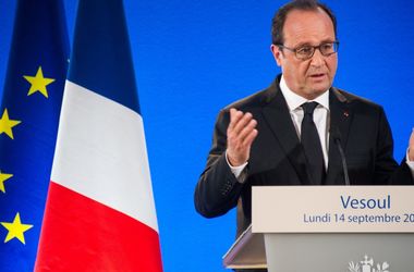 Олланд отказался участвовать в выборах президента Франции