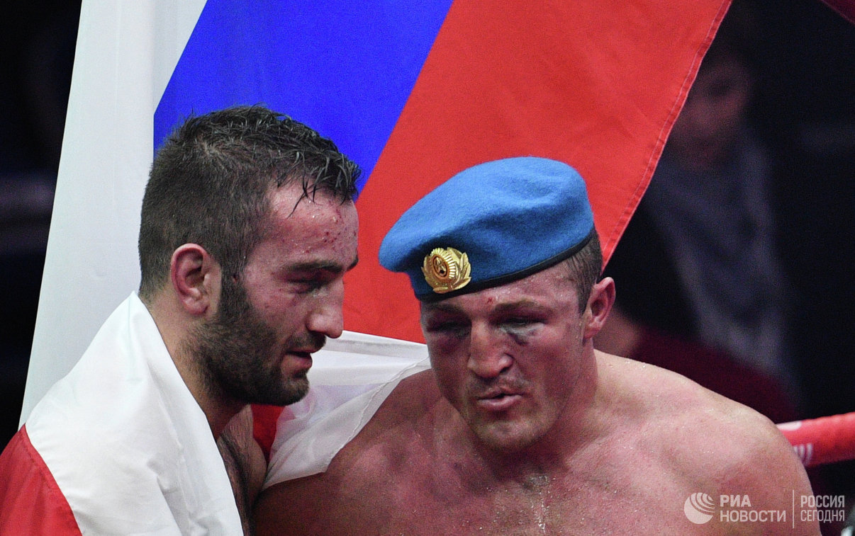 Денис Лебедев и Мурат Гассиев (справа налево) © РИА Новости. Владимир Астапкович