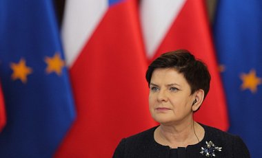 Премьер Польши обвинила оппозицию в намерении перессорить поляков
