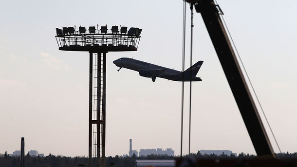 В аэропорту "Шереметьево" столкнулись два самолета